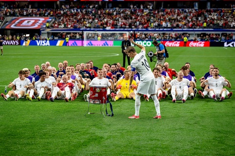 Hình ảnh chèo thuyền biểu tượng của ĐT Na Uy ở World Cup 2026