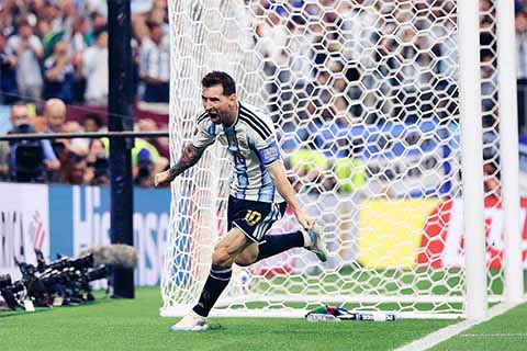 Messi đang chơi như thể tuổi 39 chỉ là con số