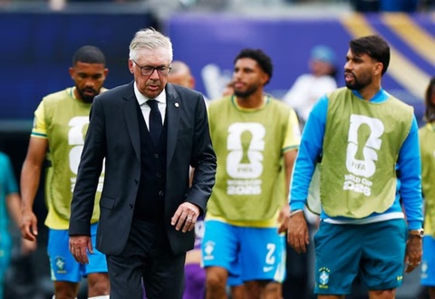 HLV Carlo Ancelotti là người phải chịu trách nhiệm cho việc Brazil bị loại ở vòng 1/8