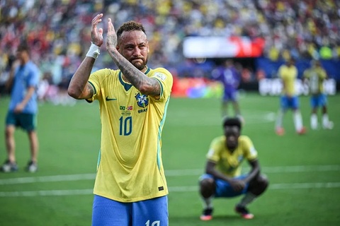 Những giọt nước mắt của Neymar