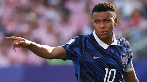 Mbappe gọi bà Amarilla là "một người phụ nữ đáng khinh" sau khi bị xúc phạm