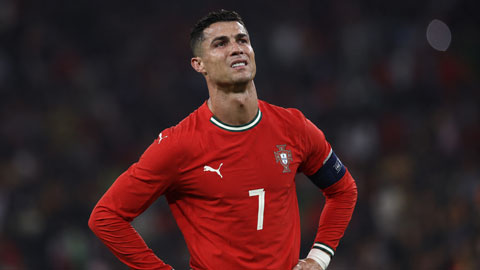 Ronaldo đã 41 tuổi và chẳng thể tạo ra khác biệt