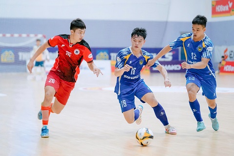 Sahako là đối thủ khó chơi với Thái Sơn Bắc - Ảnh: Nguyễn Khanh 