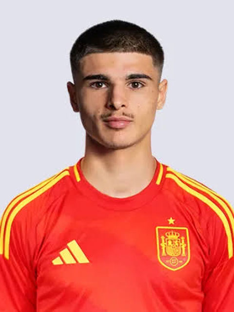 Fernandez-Pardo từng nhiều lần khẳng định mong muốn khoác áo ĐT Tây Ban Nha - Ảnh: RFEF