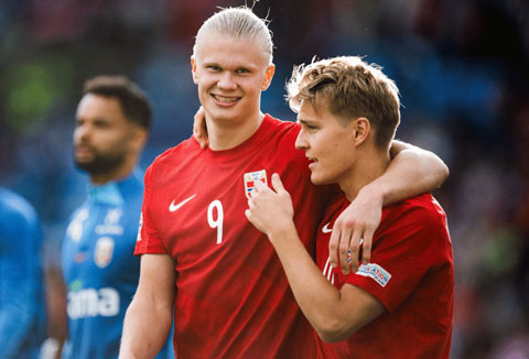Haaland và Odegaard là thành quả mà bóng đá Na Uy đang hưởng