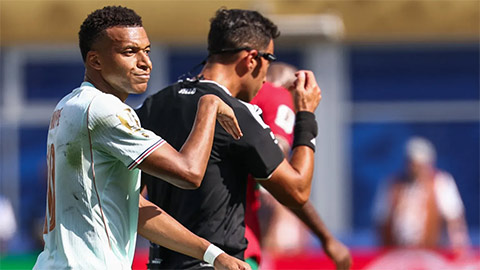 Mbappe đã sút hỏng 11 mét trước Morocco