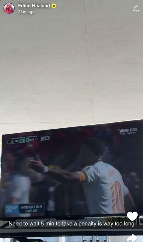 Haaland cũng bức xúc thay cho Mbappe - Ảnh: Marca