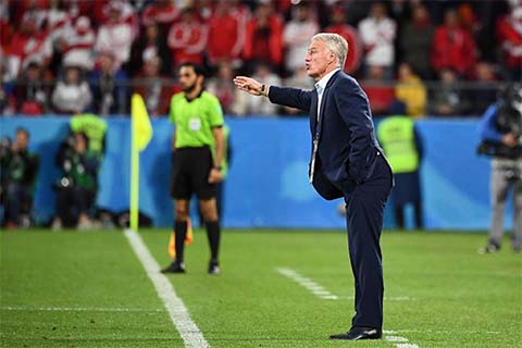 Deschamps đang đứng trước nhiều cột mốc