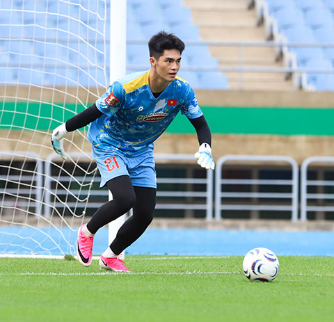 Giá trị chuyển nhượng của thủ môn Trần Trung Kiên tăng đáng kể ngay trước thềm AFF Cup