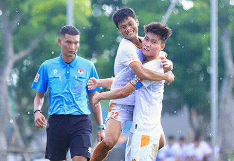 Trận đấu sớm của bảng B, HAGL giành chiến thắng 2-0 trước Tây Ninh