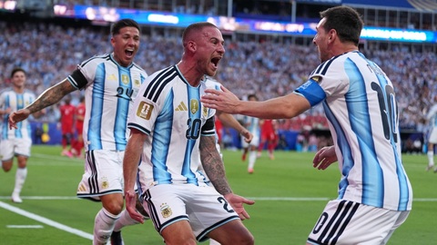 Niềm vui của Argentina sau khi vượt qua Thụy Sĩ trong hiệp phụ để gặp ĐT Anh ở bán kết