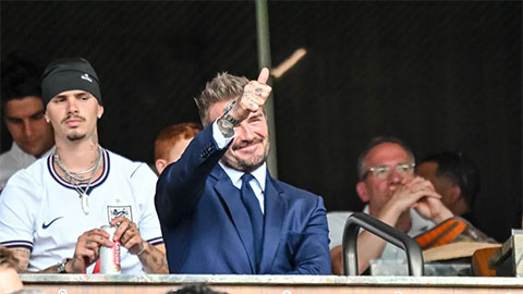 Beckham tới sân cổ vũ cho ĐT Anh