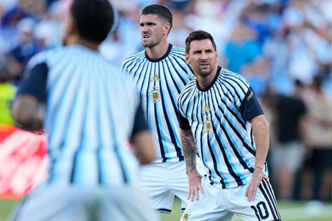 Messi vẫn hoàn toàn khỏe mạnh