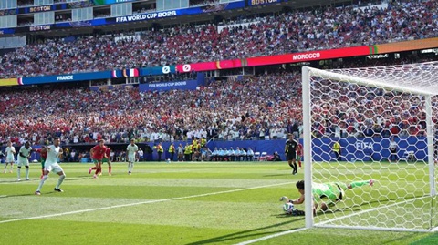 Kiểu sút giật cục của Mbappé trong hiệp một đã bị thủ môn Yassine Bounou của Morocco cản phá ở trận tứ kết.