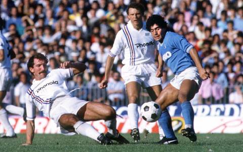 Souness từng 5 lần đối đầu Maradona, vẫn tin Messi giỏi hơn