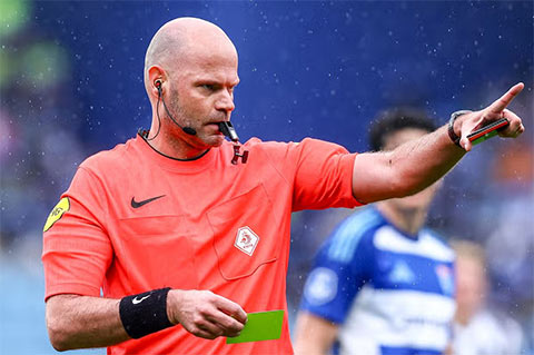 Trọng tài Rob Dieperink qua đời ở tuổi 38