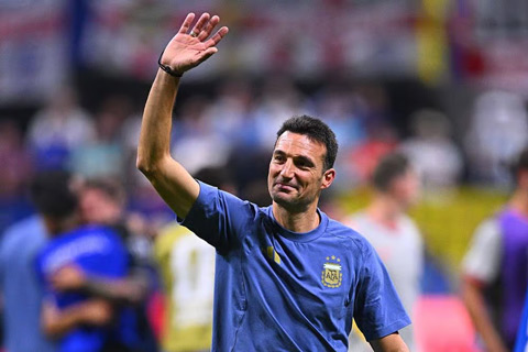 Scaloni xứng đáng được tạc tượng sau những gì đã cống hiến cho bóng đá Argentina