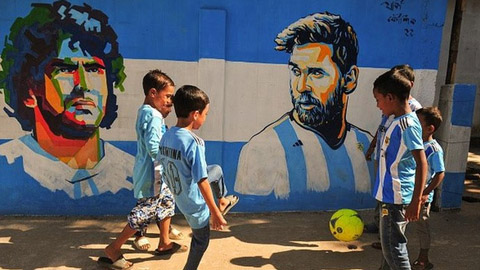Bóng đá đường phố là đặc sản của bóng đá Argentina