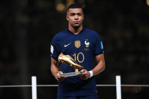 Mbappe giành Chiếc giày Vàng năm 2022