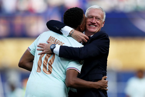 Mbappe cùng tuyển Pháp chắc chắn muốn giành một chiến thắng nhằm tri ân ông thầy Deschamps