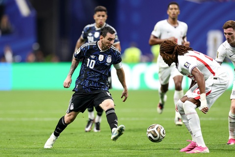 ĐT Anh cần đứng dậy sau thất bại trước Argentina