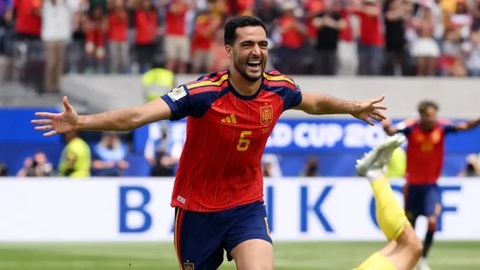 Chuyên gia dự bị Mikel Merino là 'Gà son' chuyên ghi bàn thắng muộn cho ĐT Tây Ban Nha