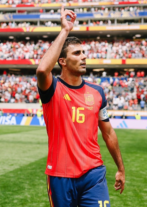 Rodri sẽ làm tất cả để được nâng cúp vàng World Cup