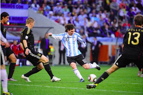 Năm 2010, Argentina thua Đức 0-4 tại World Cup, Messi vẫn giành Quả bóng vàng