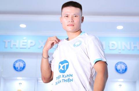 Tuấn Hải chính thức ra mắt Nam Định