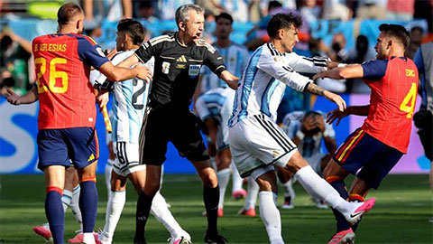 FIFA mở rộng điều tra vụ ẩu đả sau trận chung kết World Cup