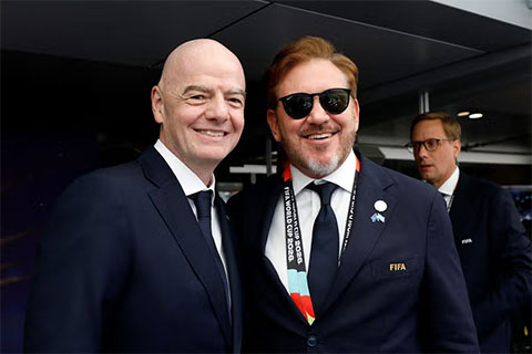 Chủ tịch FIFA, Infantino và Chủ tịch LĐBĐ Nam Mỹ, Alejandro Dominguez