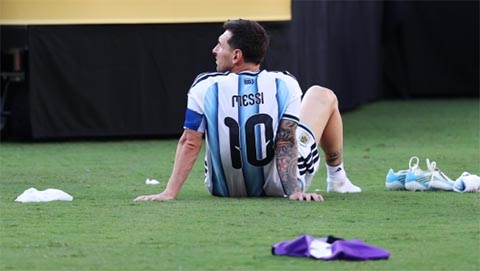 Suốt cả giải đấu, thông tin "Messi là con nuôi FIFA" luôn được đồn thổi