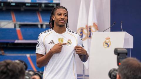 Michael Olise đang được đồn là muốn tới Real Madrid