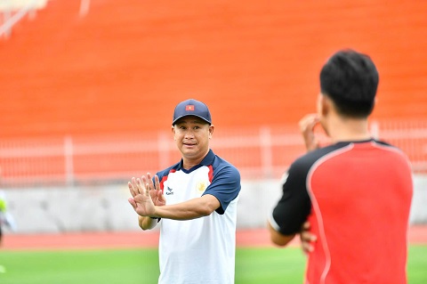 Ông Đinh Hồng Vinh sẽ dẫn dắt U23 Việt Nam tham dự ASIAD 2026 