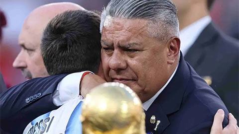 Bóng đá Argentina tiếp tục dính bê bối