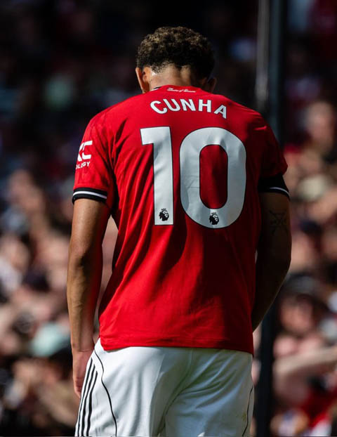 Số 10 của Rashford đang do Cunha tiếp quản