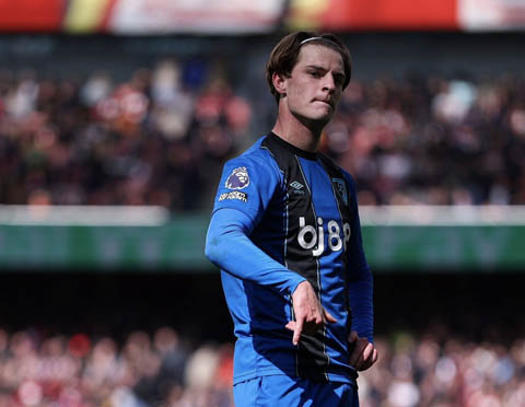 Alex Scott rất toàn diện