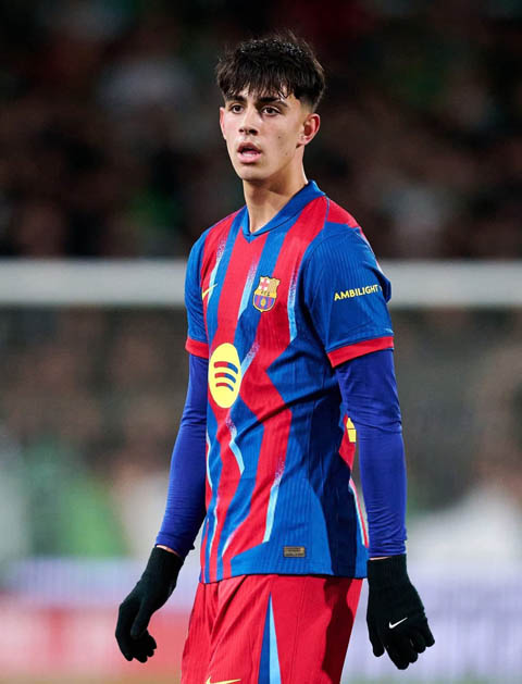 Arsenal khó mua Bernal - Ảnh: @BarcaUniversal