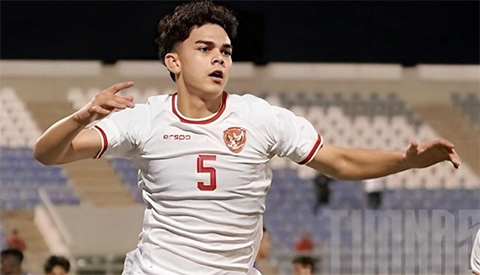 Cầu thủ 17 tuổi lập hat-trick cho Indonesia 