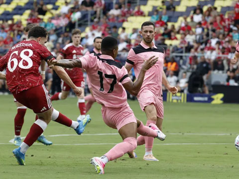 Liverpool của Iraola bắt đầu thành hình