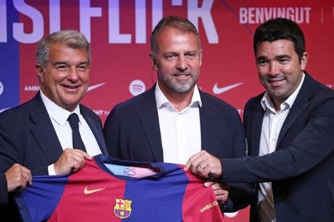 Bộ sậu Barca phải có quyết sách và nước đi đúng đắn khi Barca trở lại tình trạng khó khăn vào năm 2027
