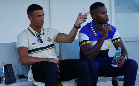 Ronaldo cùng Semedo, hiện là CEO của CLB Al Nassr mà CR7 đang thi đấu, vào năm 2023