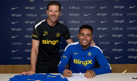 Morgan Rogers về Chelsea cũng là vụ chuyển nhượng "khủng"