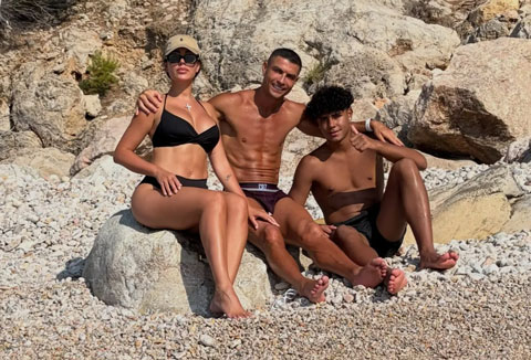 Ronaldo chưa ấn định thời gian kết hôn