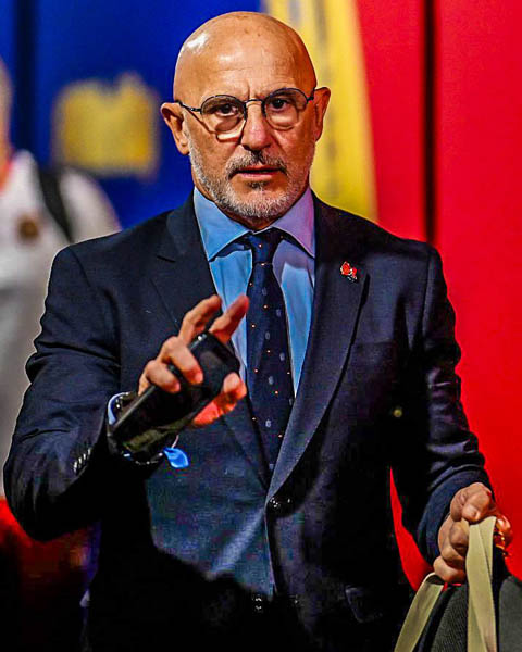 De La Fuente đưa Tây Ban Nha vô địch World Cup 2026