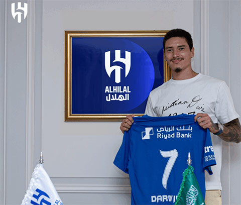 Nunez nhận lương khủng tại Al Hilal nhưng không thể có được vị trí