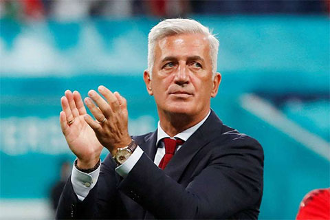 HLV Petkovic mới gia hạn hợp đồng với ĐT Algeria trước World Cup 2026