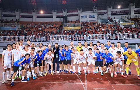 ĐT Việt Nam tiến gần đến bán kết AFF Cup 2026 - Ảnh: Đức Cường