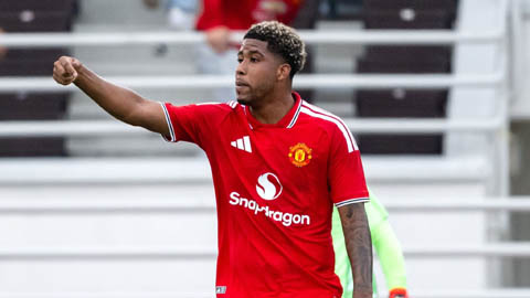 MU cần nhiều hơn Andrey Santos hay Tielemans - Ảnh: @UTD_Seth001