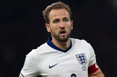 Kane thể hiện phong độ xuất sắc trong cả hai màu áo Bayern lẫn ĐT Anh
